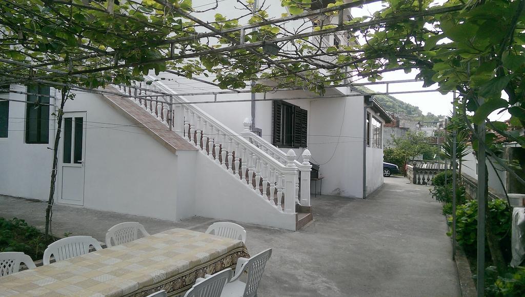 Guesthouse Sinani Ulcinj Exterior foto
