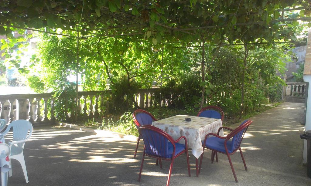 Guesthouse Sinani Ulcinj Exterior foto