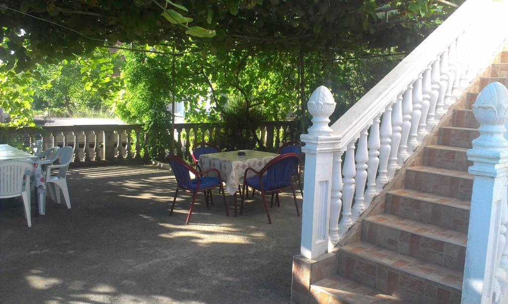 Guesthouse Sinani Ulcinj Exterior foto