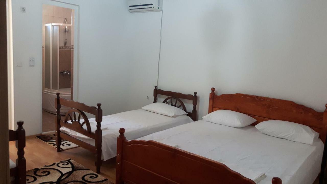 Guesthouse Sinani Ulcinj Exterior foto
